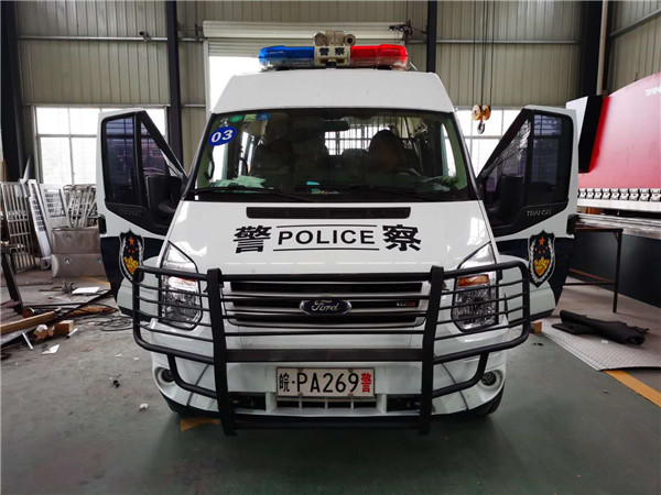 福特v348囚車.jpg