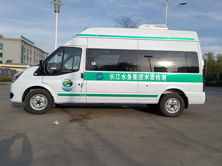 水源環境移動監測車_環境監測車_水產品檢測車_河北內蒙_大氣環境監測車_農貿市場食品檢測采樣車_流動食品快速監測車