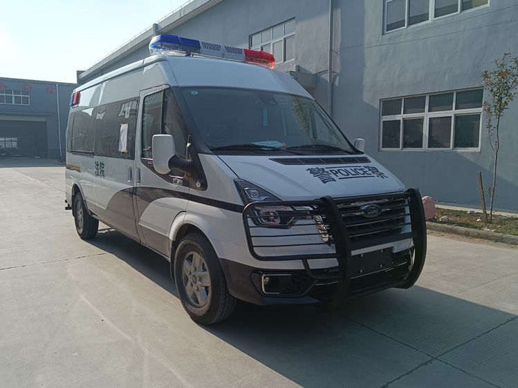 福特V362囚車 監(jiān)獄看守所9-15座柴油囚車 內(nèi)蒙古上海短途押運(yùn)囚車