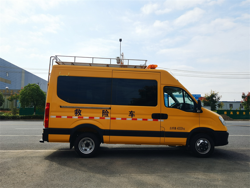 銅仁市氣防搶險車 應(yīng)急發(fā)電搶險車 應(yīng)急指揮車 電源車圖片