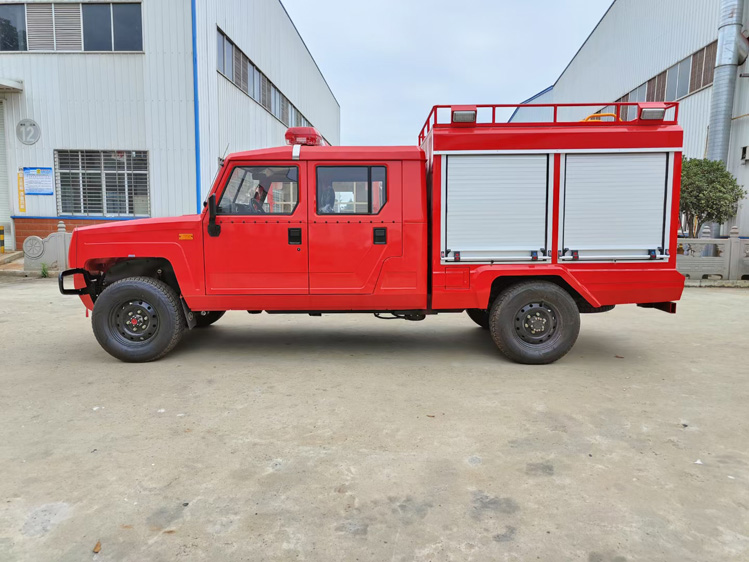 四驅(qū)器材消防社區(qū)園區(qū)滅火車_甘肅青海 應急滅火車_森林巡邏車