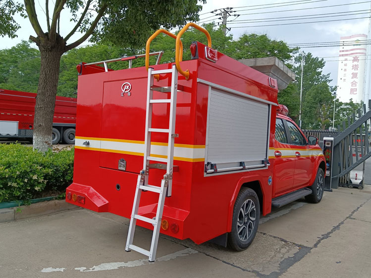 四驅小型消防器材車_廣西重慶 物業小區消防巡邏車_街道社區民用微型巡邏消防車