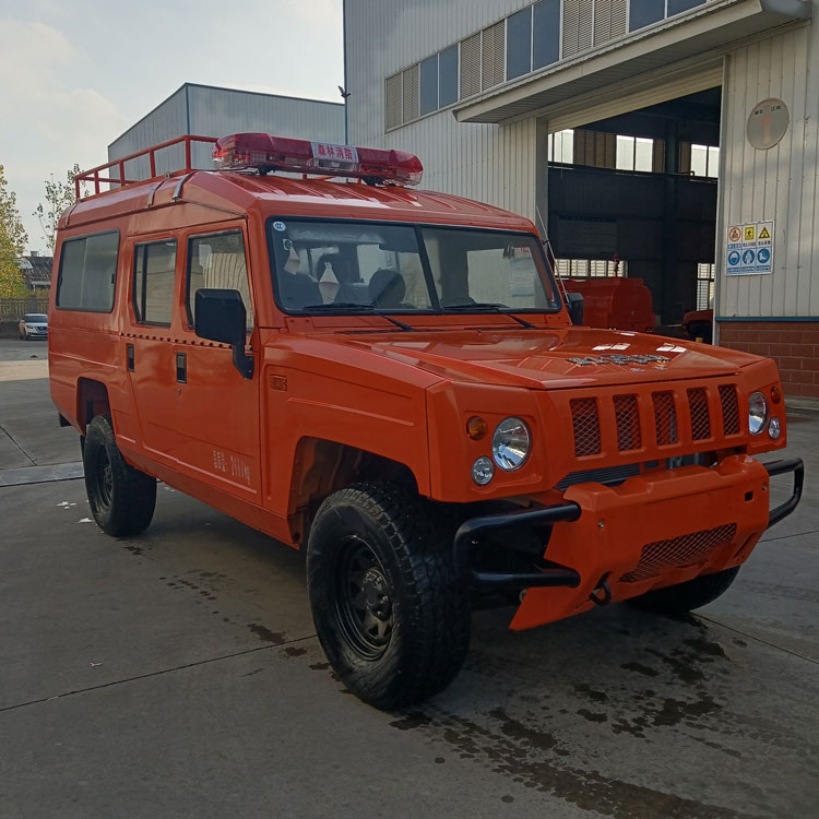 四驅小型消防器材車_廣西重慶 高壓水罐5方消防車_國六水罐消防救援車