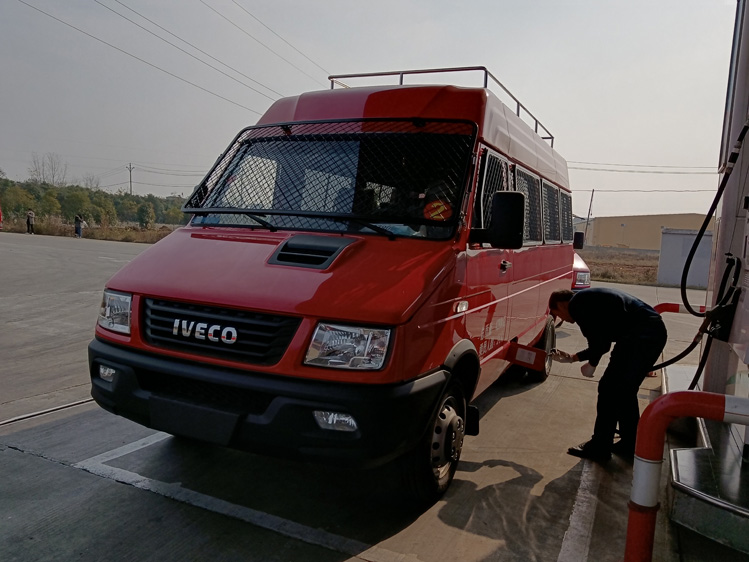 四驅器材消防社區(qū)園區(qū)滅火車_甘肅青海 物業(yè)小區(qū)消防巡邏車_街道社區(qū)民用微型巡邏消防車