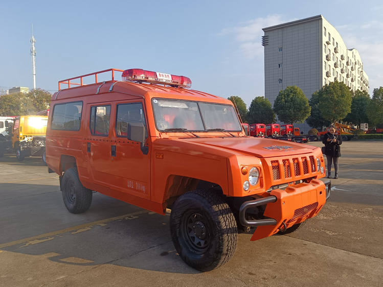 雙排座運兵車_森林防火指揮車10-15人 北汽森林防火運兵車_四驅皮卡運兵車 