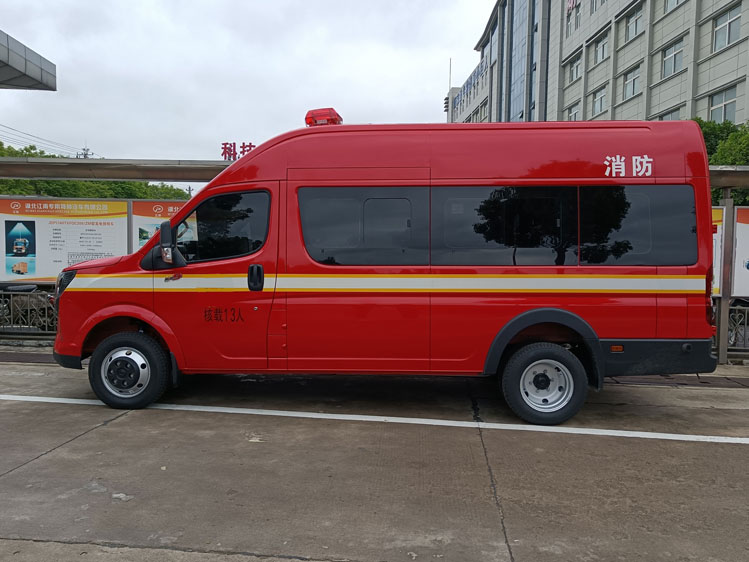 雙排座運兵車_森林防火指揮車10-15人 北汽救火運兵車_四驅越野應急指揮 