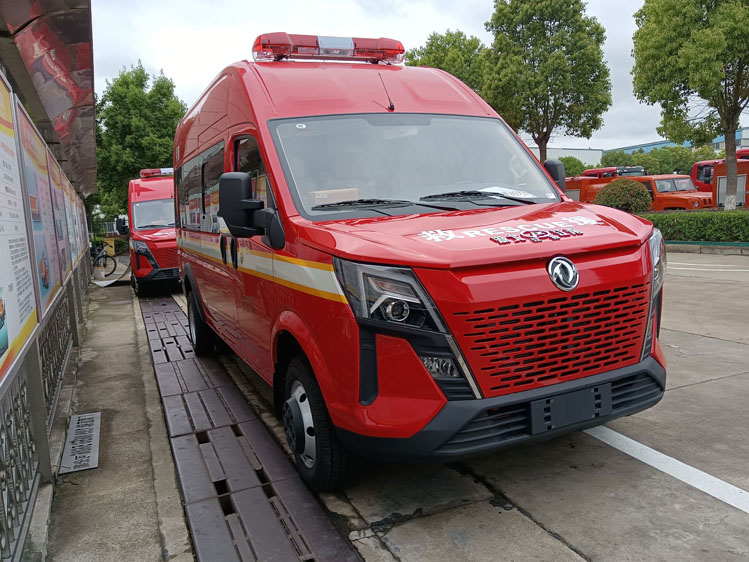 雙排座運兵車_森林防火指揮車10-15人 北汽森林防火運兵車_四驅皮卡運兵車 