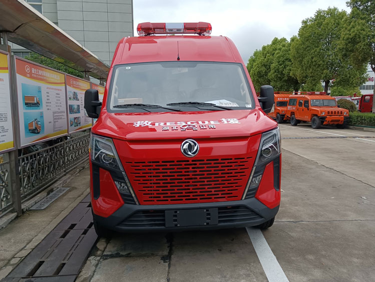 雙排座運兵車_森林防火指揮車10-15人 北汽巡邏消防運兵車_越野森林防火指揮車 