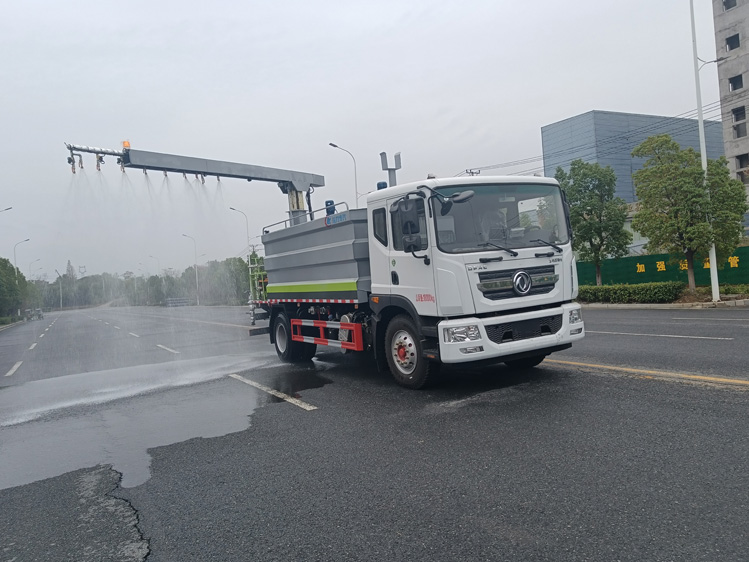 東風(fēng)D9鐵路抑塵車不交購(gòu)置稅_12噸火車煤炭抑塵劑噴灑車 山西忻州消毒防疫灑水車_15噸運(yùn)煤抑塵劑固化劑噴灑報(bào)價(jià)實(shí)惠